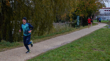 Best251021 Stauselauf 15