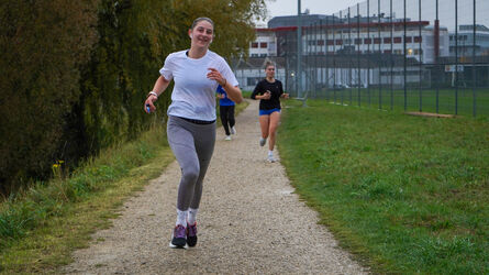 Best251021 Stauselauf 34